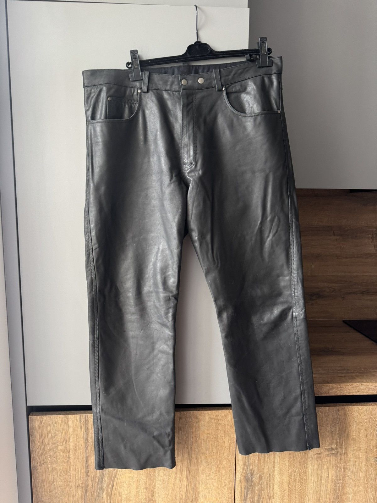 Vintage Vintage Avant-Garde Moto Leather Pants Grunge ERD Punk Size US 36 / EU 52 - 1 Thumbnail