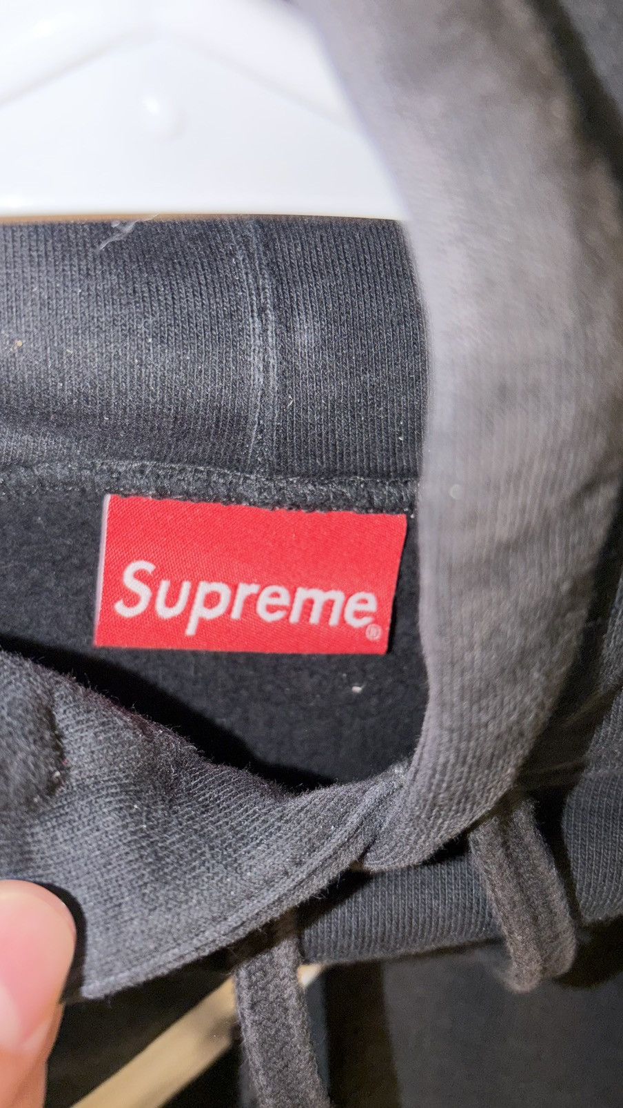 Supreme black supreme hoodie Size US M / EU 48-50 / 2 - 3 Thumbnail