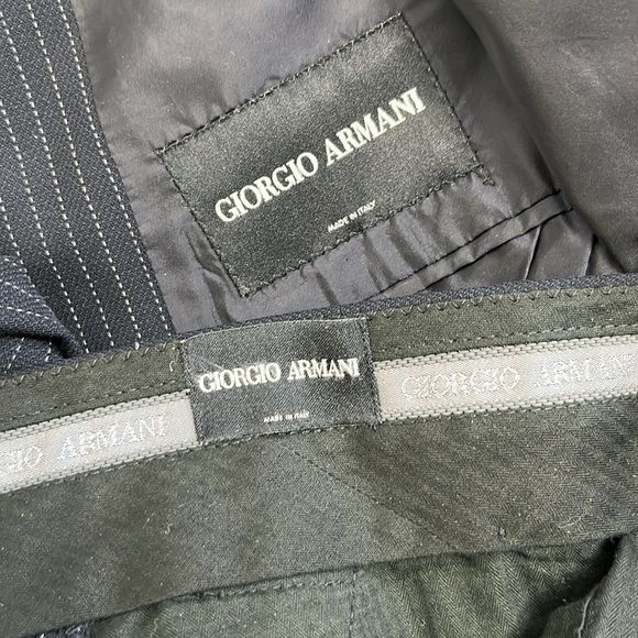 Giorgio Armani Giorgio Armani Pinstripe Pure New Wool 2 Pc 3 Button Suit Size 48L - 13 Thumbnail