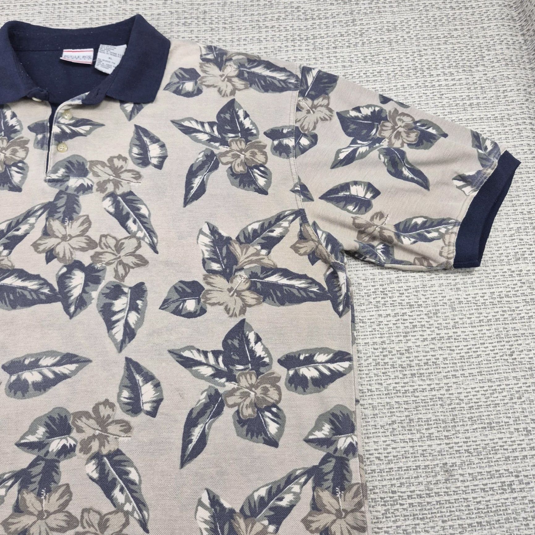 Bugle Boy VINTAGE Bugle Boy Polo Shirt Mens XL Beige Floral Hawaiian Tropical 90s Shirt Polo Mens XL Beige Floral Hawaiian 90s Size US XL / EU 56 / 4 - 2 Thumbnail