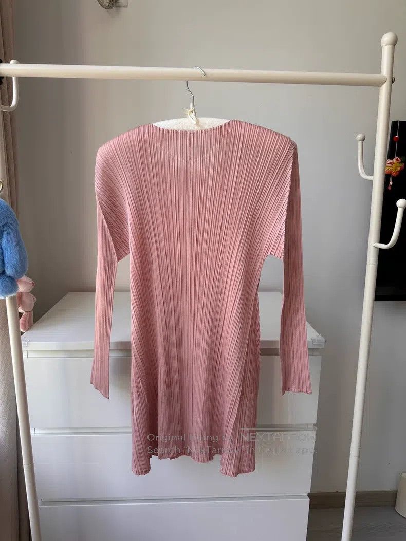 Issey Miyake Issey Miyake Pleated Long T-Shirt Pink Size L / US 10 / IT 46 - 5 Thumbnail