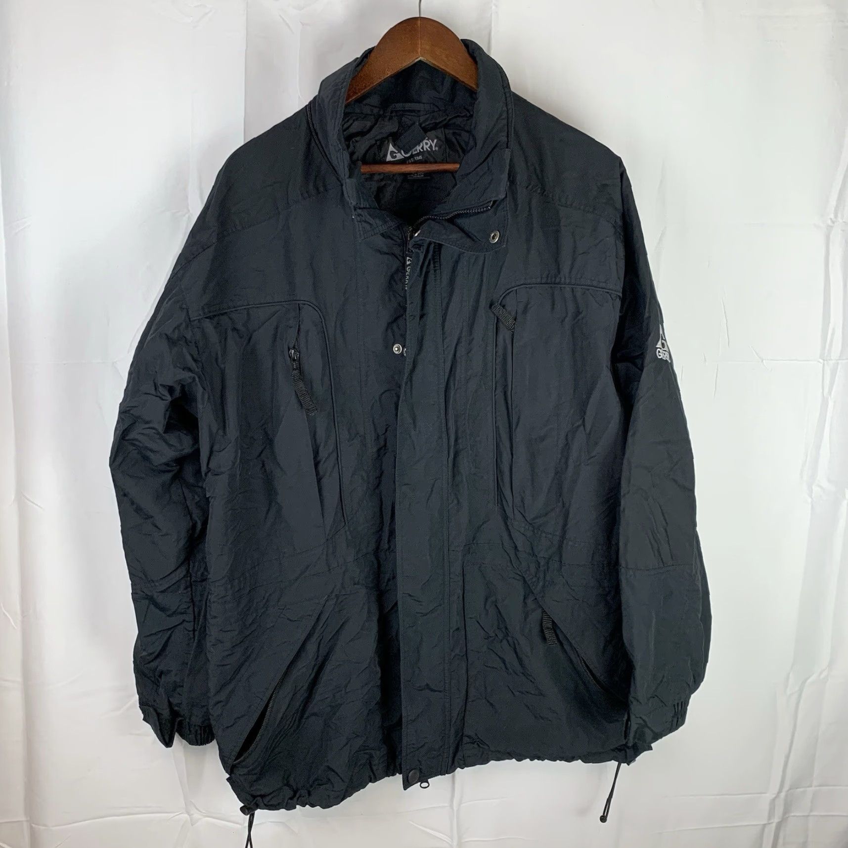 Vintage Gerry Jacket Men Black Winter Ski Nylon Size L Size US L / EU 52-54 / 3 - 2 Thumbnail