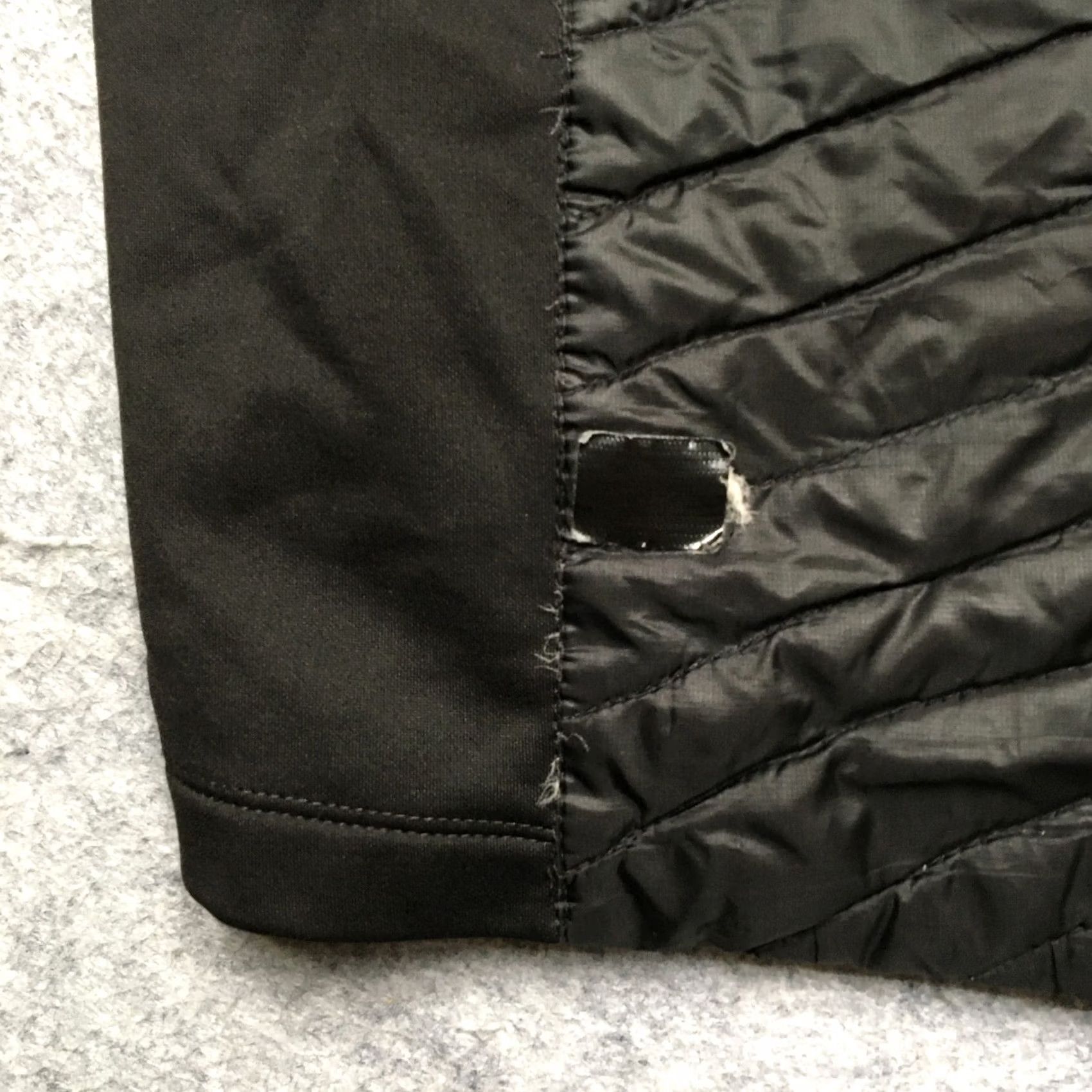 Eddie Bauer Eddie Bauer First Ascent Down Vest Men M Black Puffer Full Zip Mid-Length Zip Vest Mens Black Down Puffer Jacket 90s Size US M / EU 48-50 / 2 - 7 Thumbnail