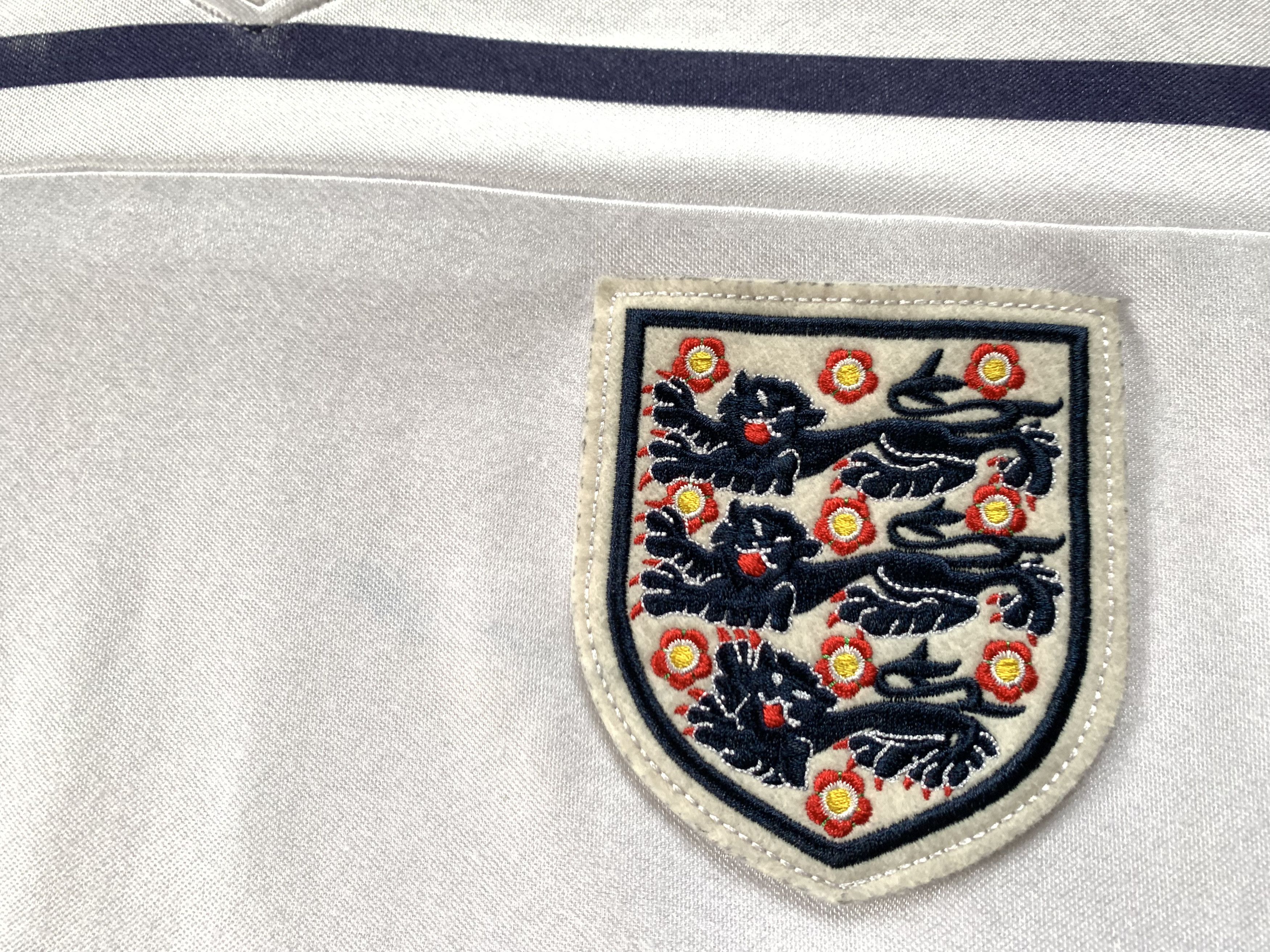 Vintage Vintage Score Draw England T-Shirt Jersey Size US XL / EU 56 / 4 - 5 Thumbnail