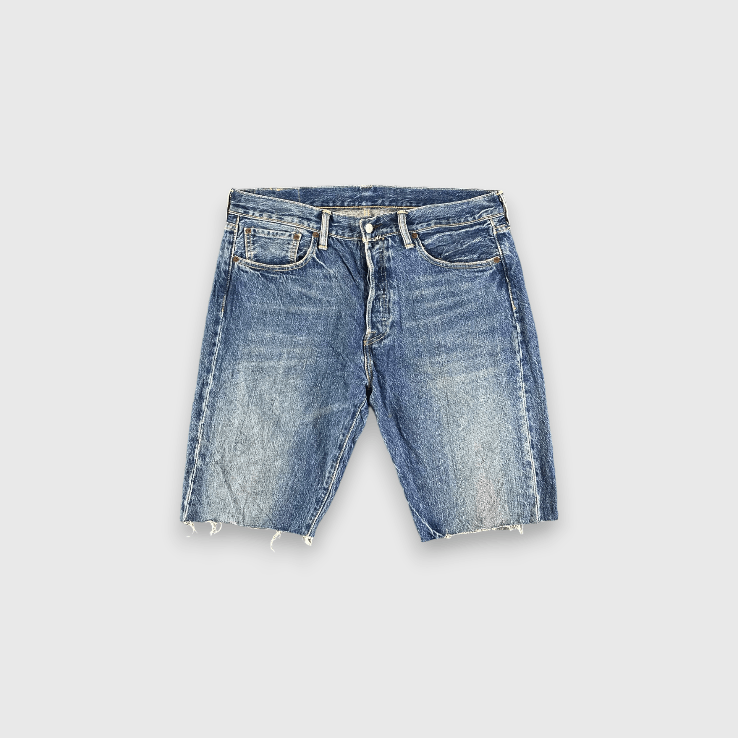 Levi's × Vintage Vintage Blue Wash Levis 501 Jeans-J3108 Size US 36 / EU 52 - 1 Thumbnail