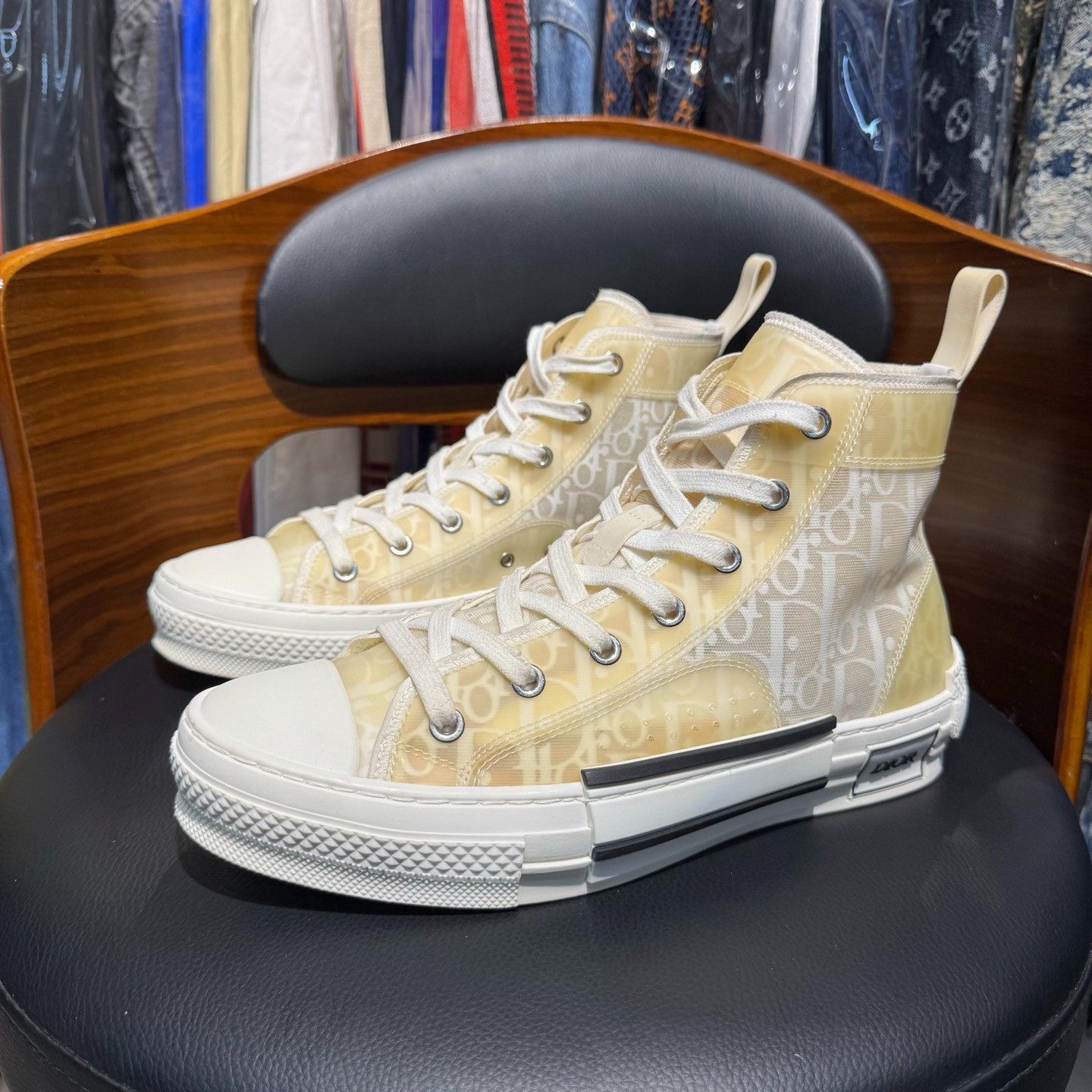 Dior Dior Yellow Hitop Sneakers 6.5 Men Size US 6.5 / EU 39-40 - 1 Thumbnail