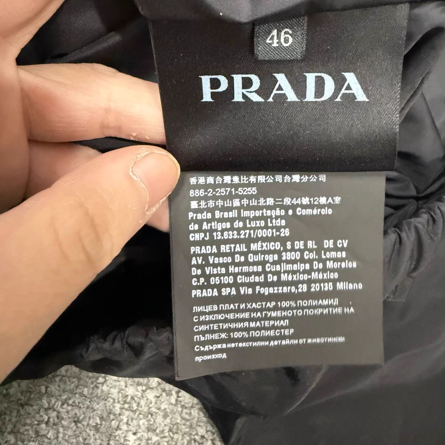 Prada Prada Triangle Puffer Jacket Black 46 NWT Size US S / EU 44-46 / 1 - 4 Thumbnail