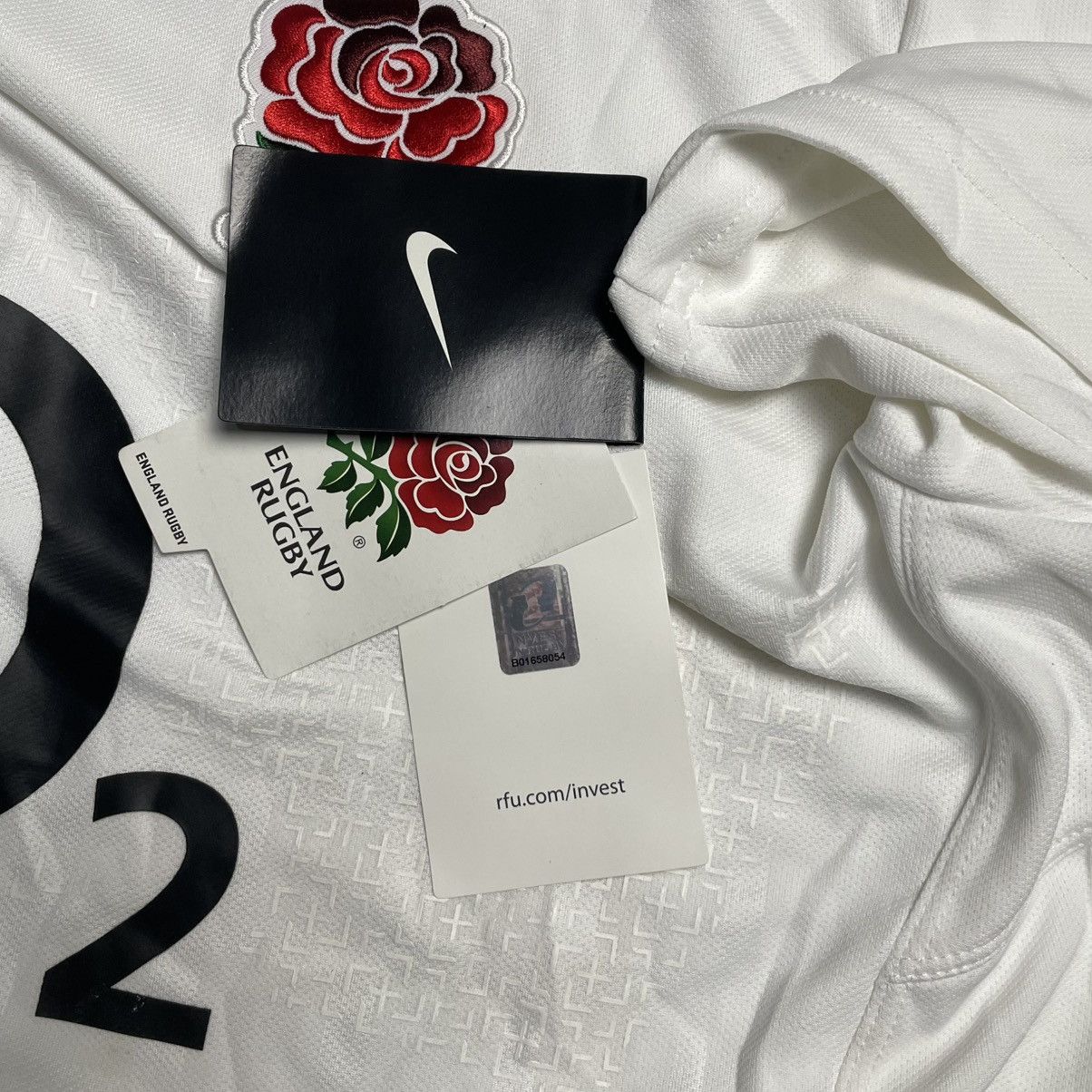 Nike Jersey England Rugby 2011/12 by Nike size L BNWT Size US L / EU 52-54 / 3 - 3 Thumbnail