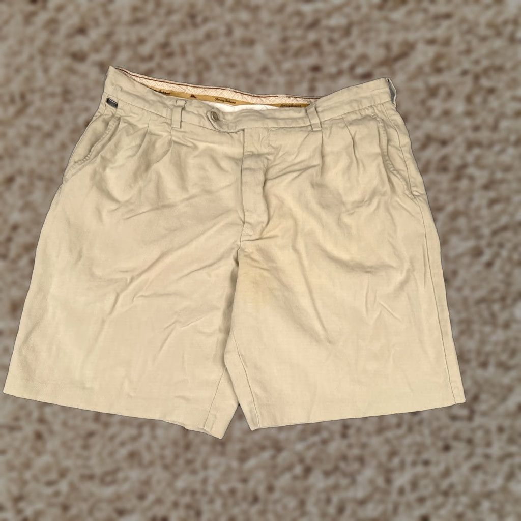 Tommy Bahama Tommy Bahama Shorts Mens 36 Beige Silk Blend Pleated Herringbone Bermuda 36x9 Size US 36 / EU 52 - 1 Thumbnail