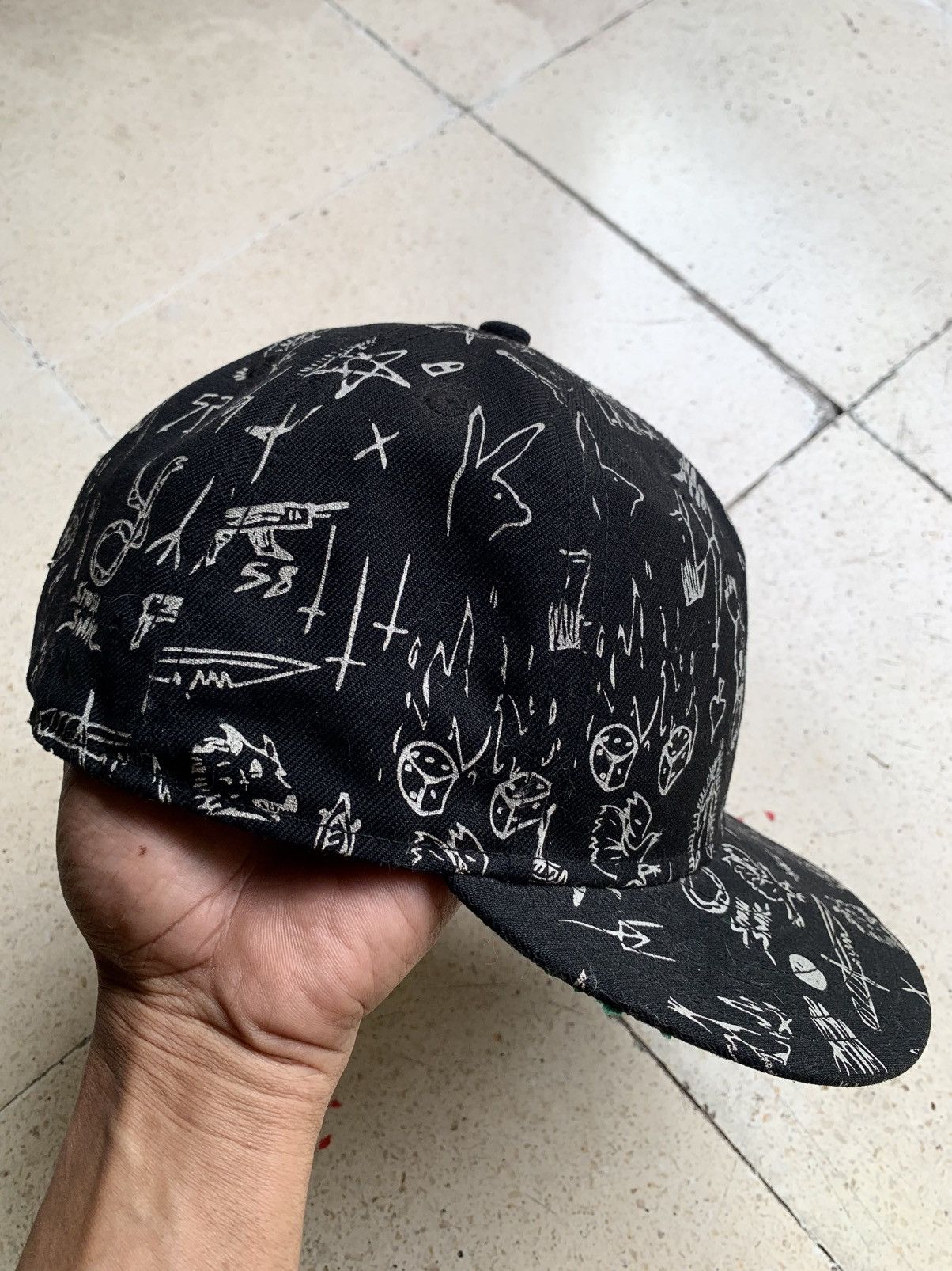 Hook-Ups Vintage vans x neckface new era fitted hats Size ONE SIZE - 3 Thumbnail