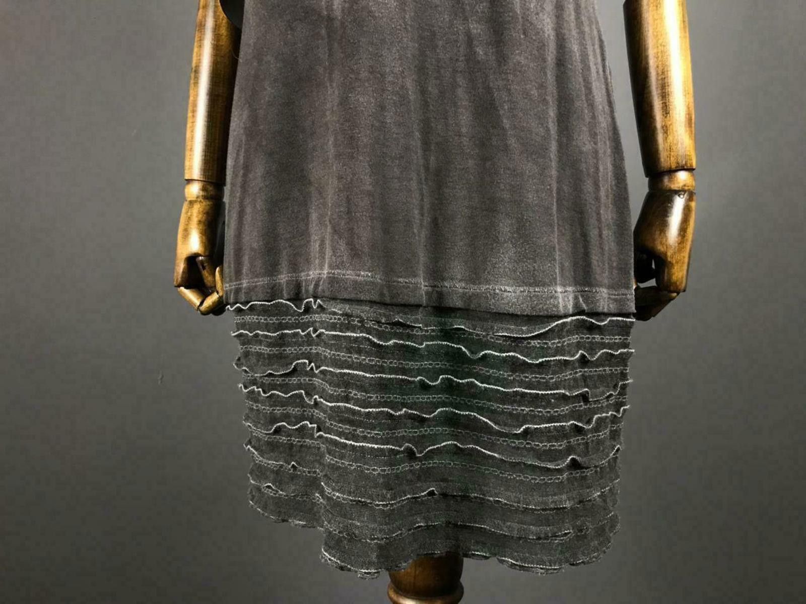Designer Elisa Cavalleti Designer Grey Knee Dress Size M / 2 Size M / US 6-8 / IT 42-44 - 3 Thumbnail