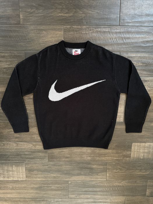 Supreme nike 2025 swoosh sweater black