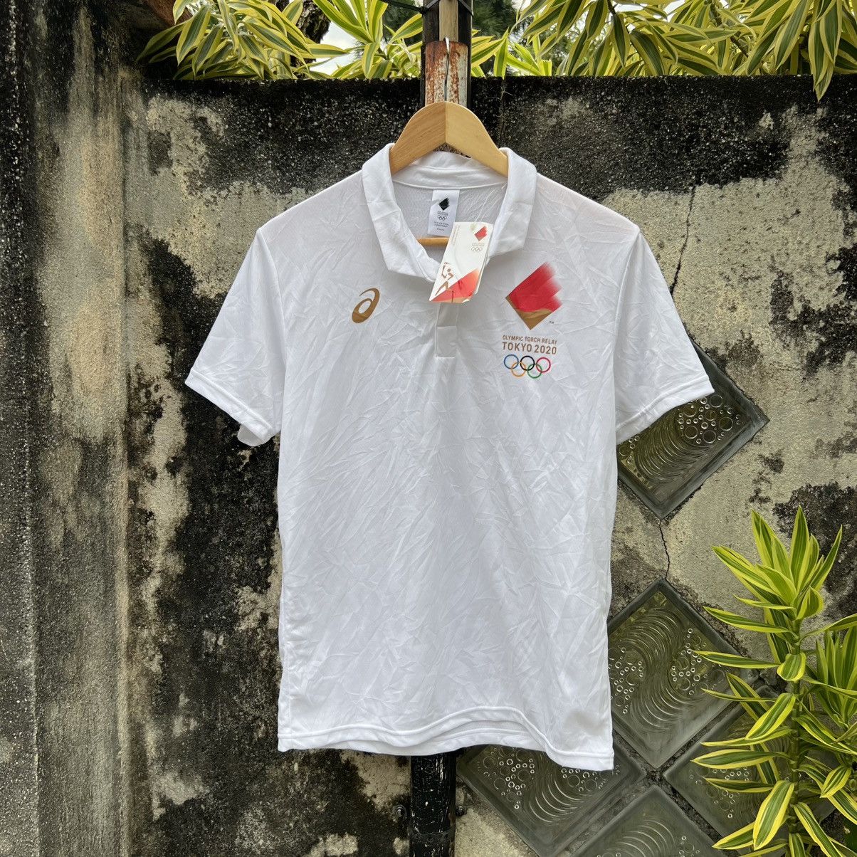 Asics “ASICS” OLYMPIC TORCH RELAY TOKYO 2020 DEADSTOCK POLO TEE Size US M / EU 48-50 / 2 - 1 Thumbnail