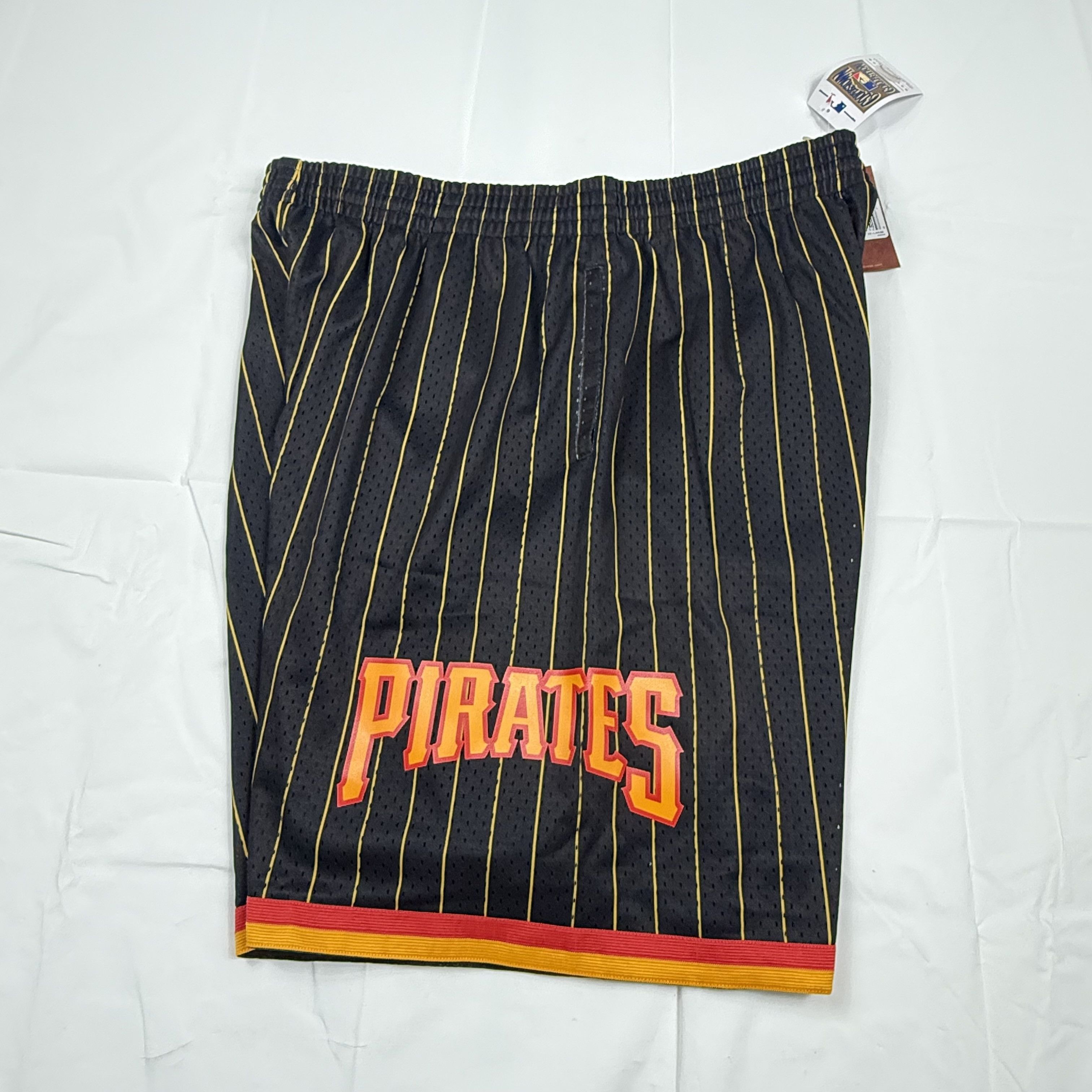 Mitchell & Ness Mitchell & Ness Pittsburgh Pirates Mesh Shorts Mens 2XL NEW Size US 44 / EU 60 - 2 Thumbnail