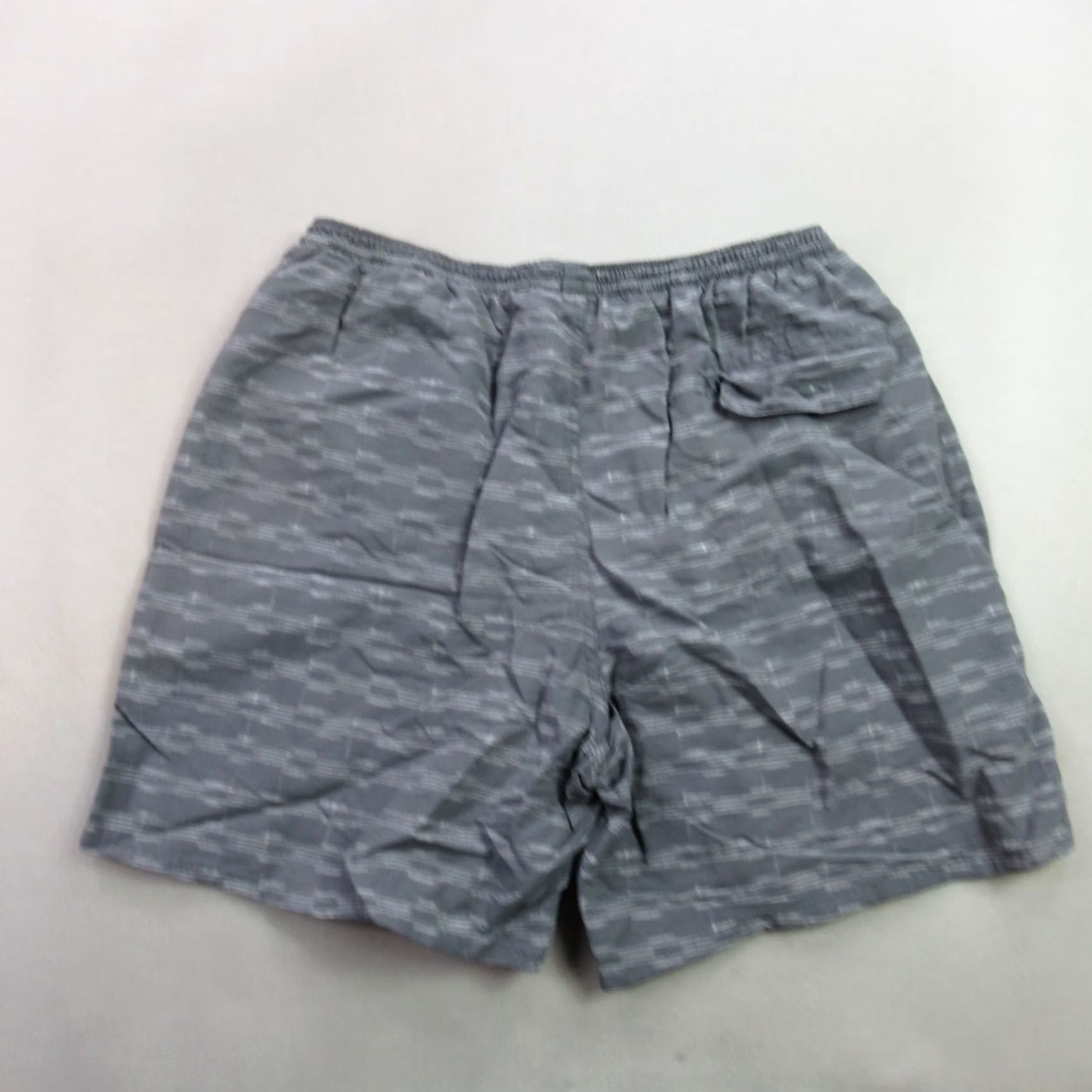 Patagonia Patagonia Shorts Mens 28 Chino Gray Drawstring Lightweight Outdoors Pockets Size US 28 / EU 44 - 5 Thumbnail