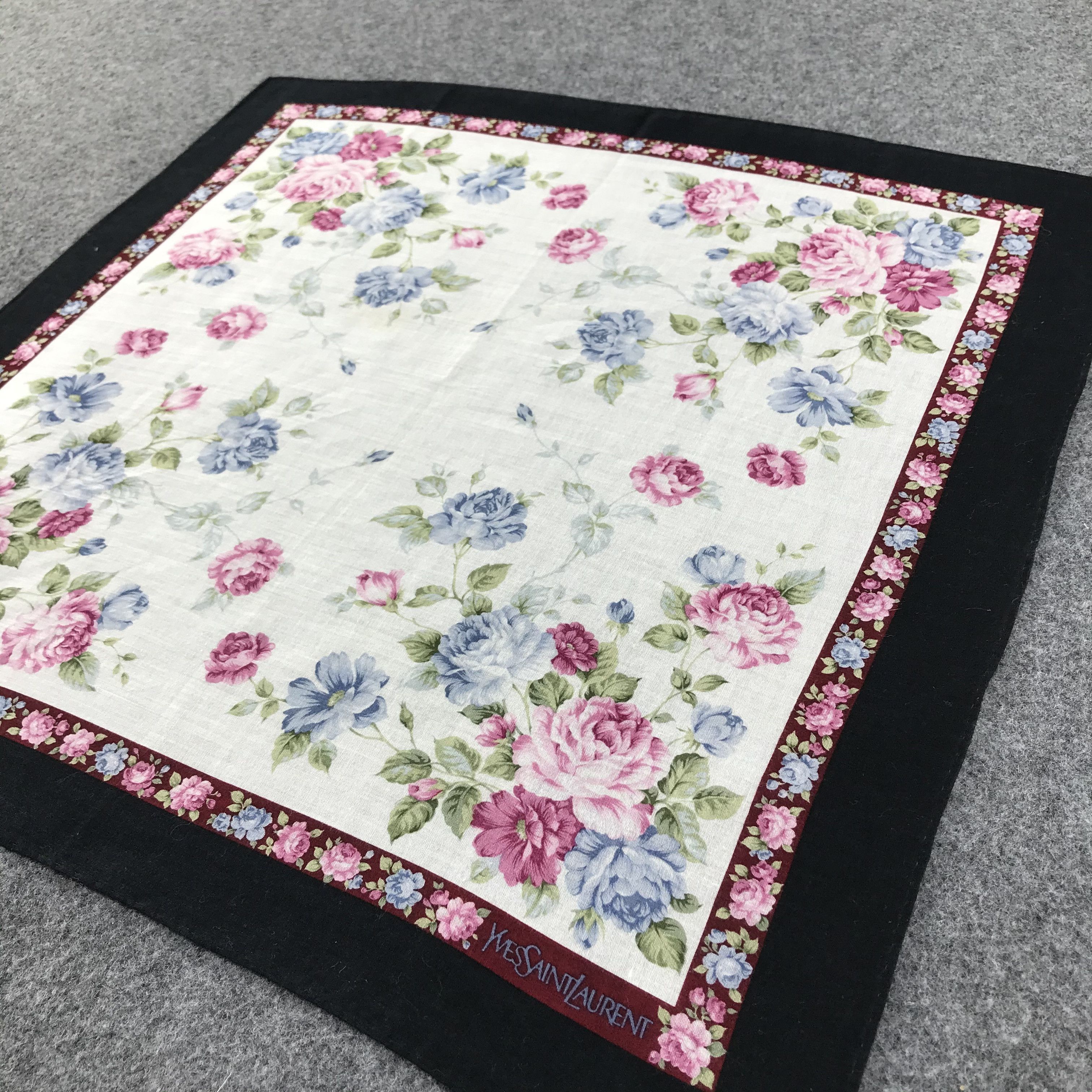 Yves Saint Laurent YSL Floral Handkerchief Neckerchief Bandana H423 Size ONE SIZE - 5 Thumbnail