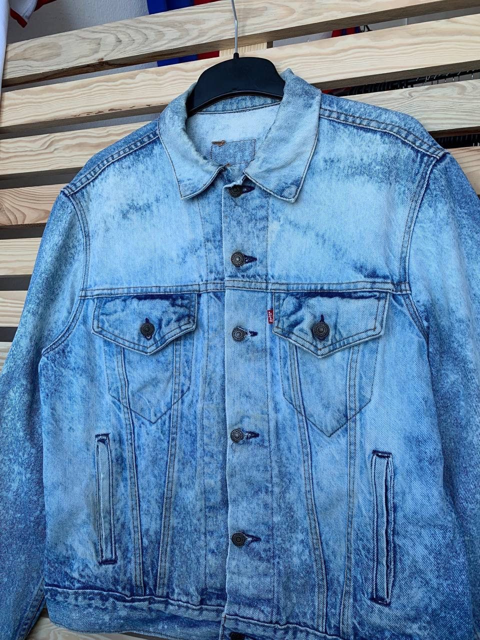 Levi's × Levi's Vintage Clothing Vintage Levi’s Denim Jacket Washed Distressed Size M Size US M / EU 48-50 / 2 - 8 Thumbnail