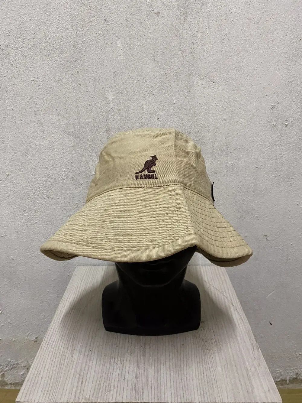 Kangol Vintage Kangol Small Logo Bucket Hat Size ONE SIZE - 2 Thumbnail