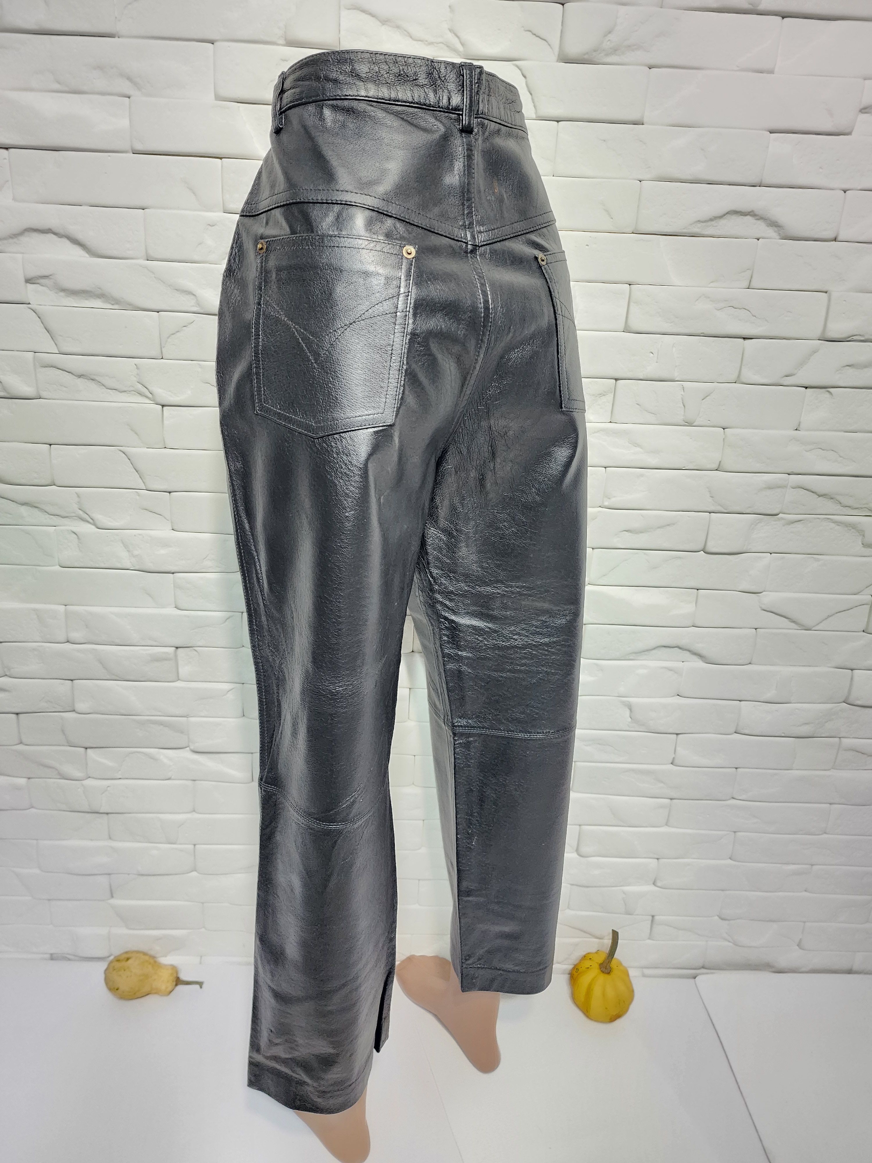 Genuine Leather Black Leather Pants: Elegant High Waist Trousers Size 30" / US 8 / IT 44 - 7 Thumbnail