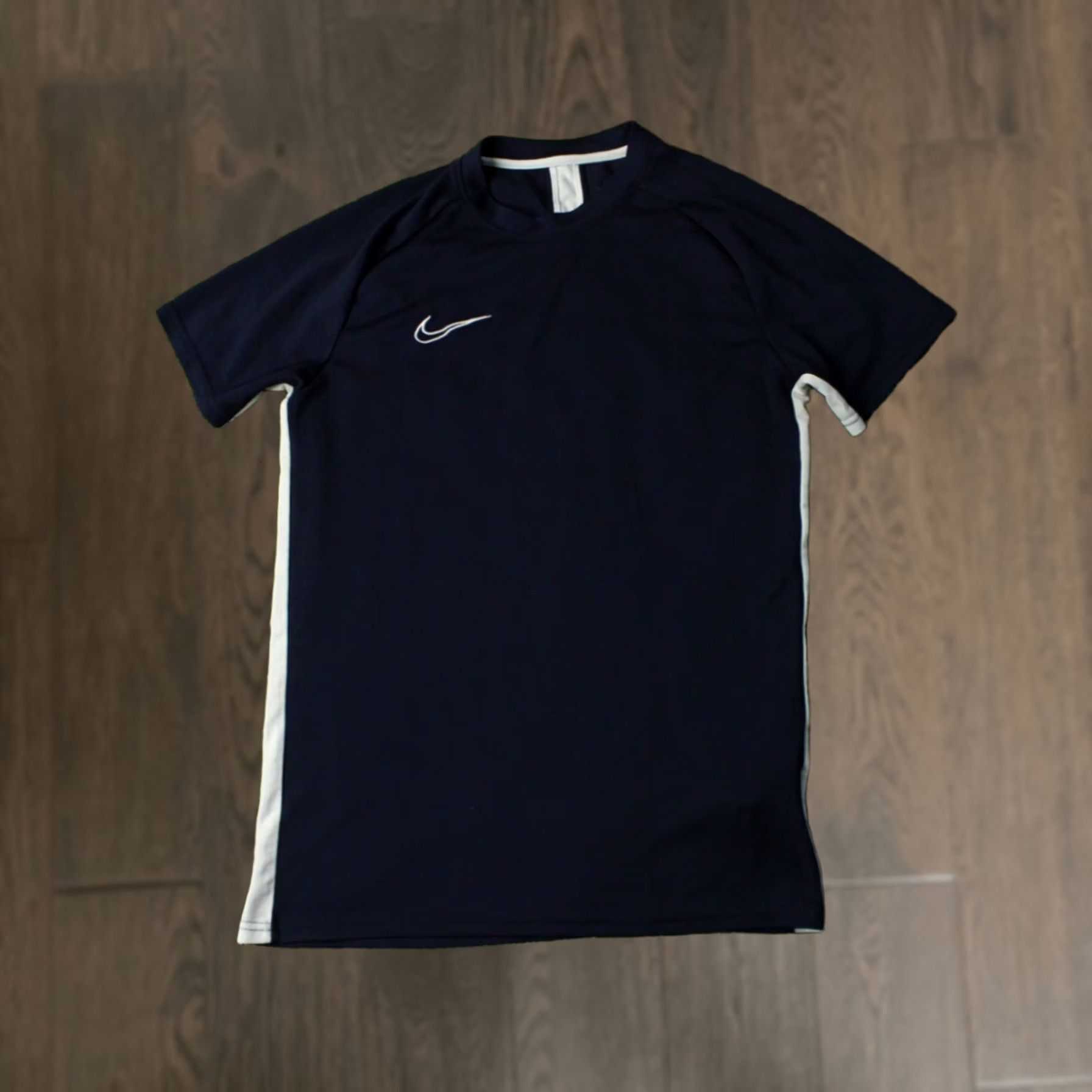 Nike Nike Academy Dri-FIT Football Shirt Mens M Navy Blue White Nike Dri-FIT 2019 Football Shirt Tee Size US M / EU 48-50 / 2 - 1 Thumbnail