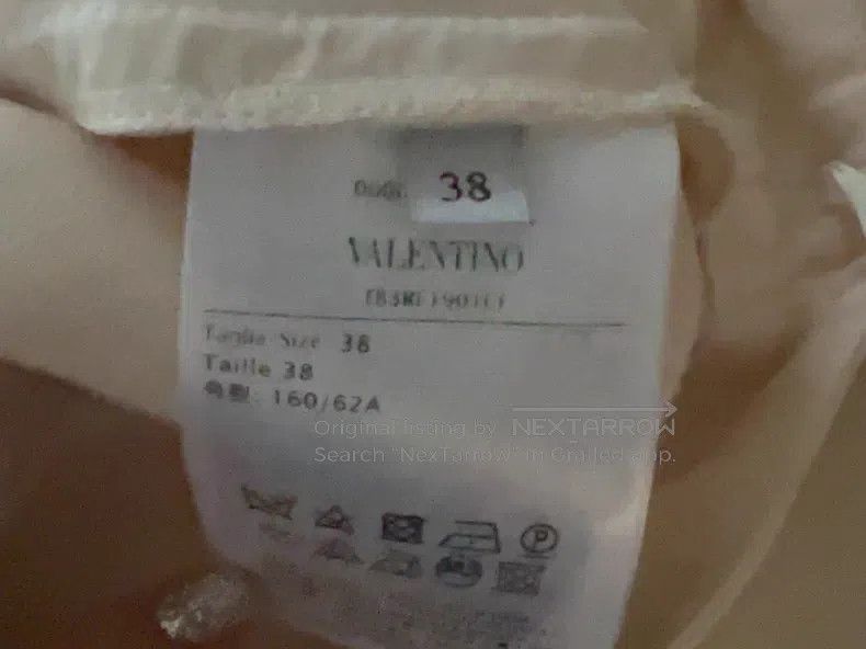 Valentino Valentino Beige shorts Size 25" / US 0 / IT 36 - 4 Thumbnail