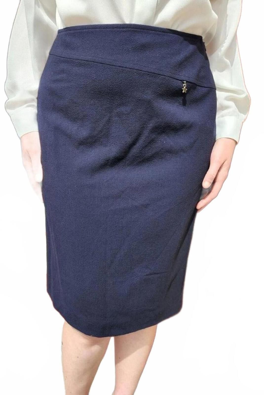 Escada Escada 40 / US 10 Navy Wool Blend Pencil Skirt Size 32" / US 10 / IT 46 - 1 Thumbnail
