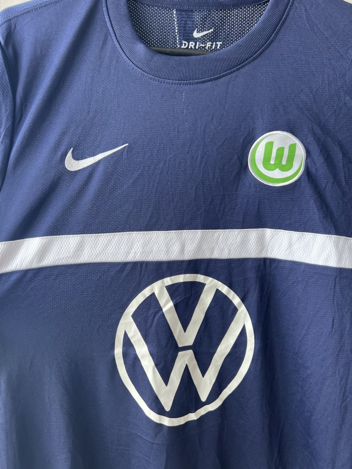 Nike 2019/20 WOLFSBURG TRAINING SOCCER JERSEY FOOTBALL SHIRT NIKE Size US S / EU 44-46 / 1 - 4 Thumbnail