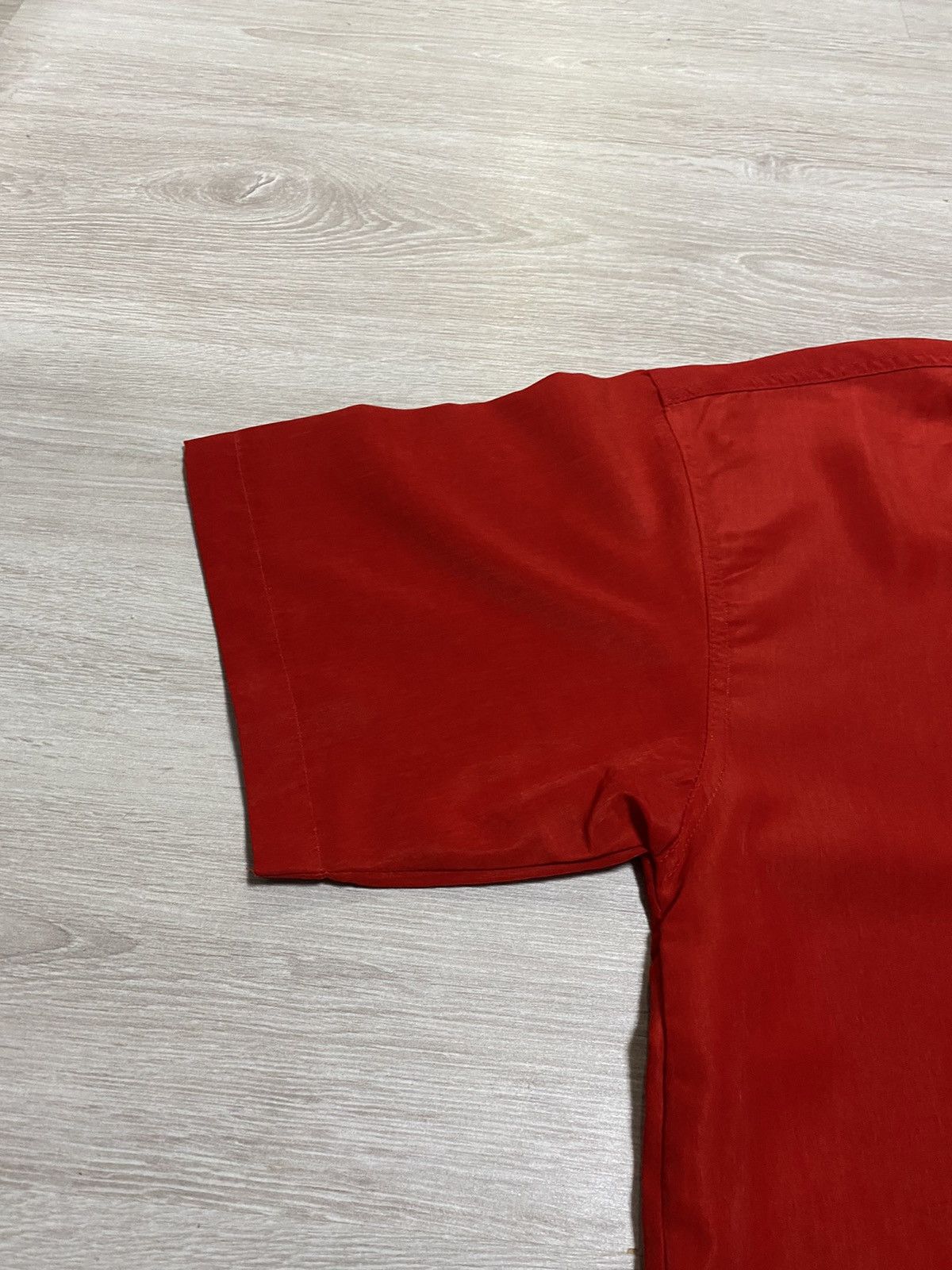Japanese Brand Vintage Shirt Briluce Lee big logo face sz L Size US L / EU 52-54 / 3 - 5 Thumbnail