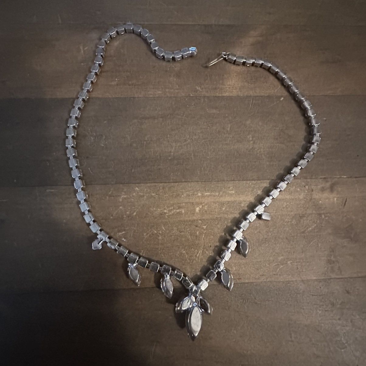 Vintage Vintage silver rhinestone dangle necklace Size ONE SIZE - 4 Thumbnail