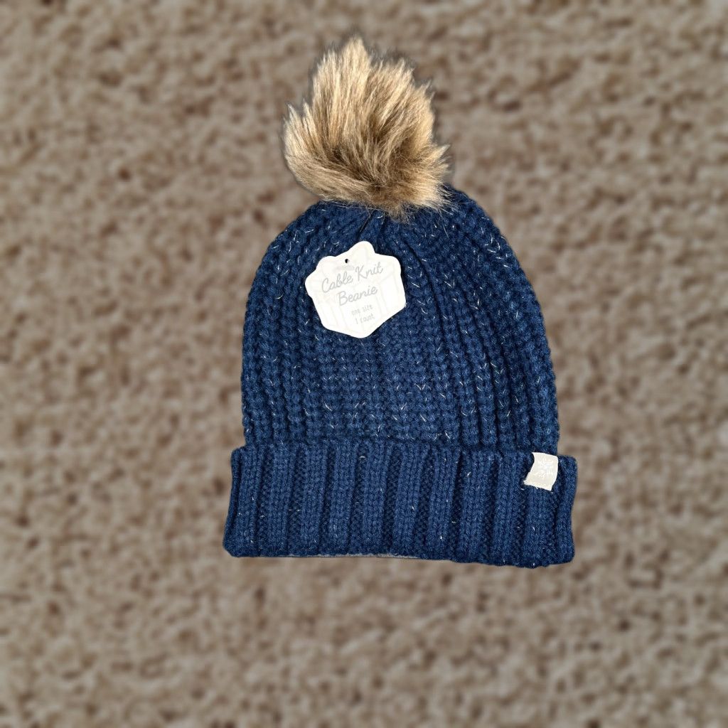Vintage Unbranded Beanie Hat Women One Size Blue Cable Knit Toque Faux Fur Pom Acrylic Ski NEW Size ONE SIZE - 1 Thumbnail