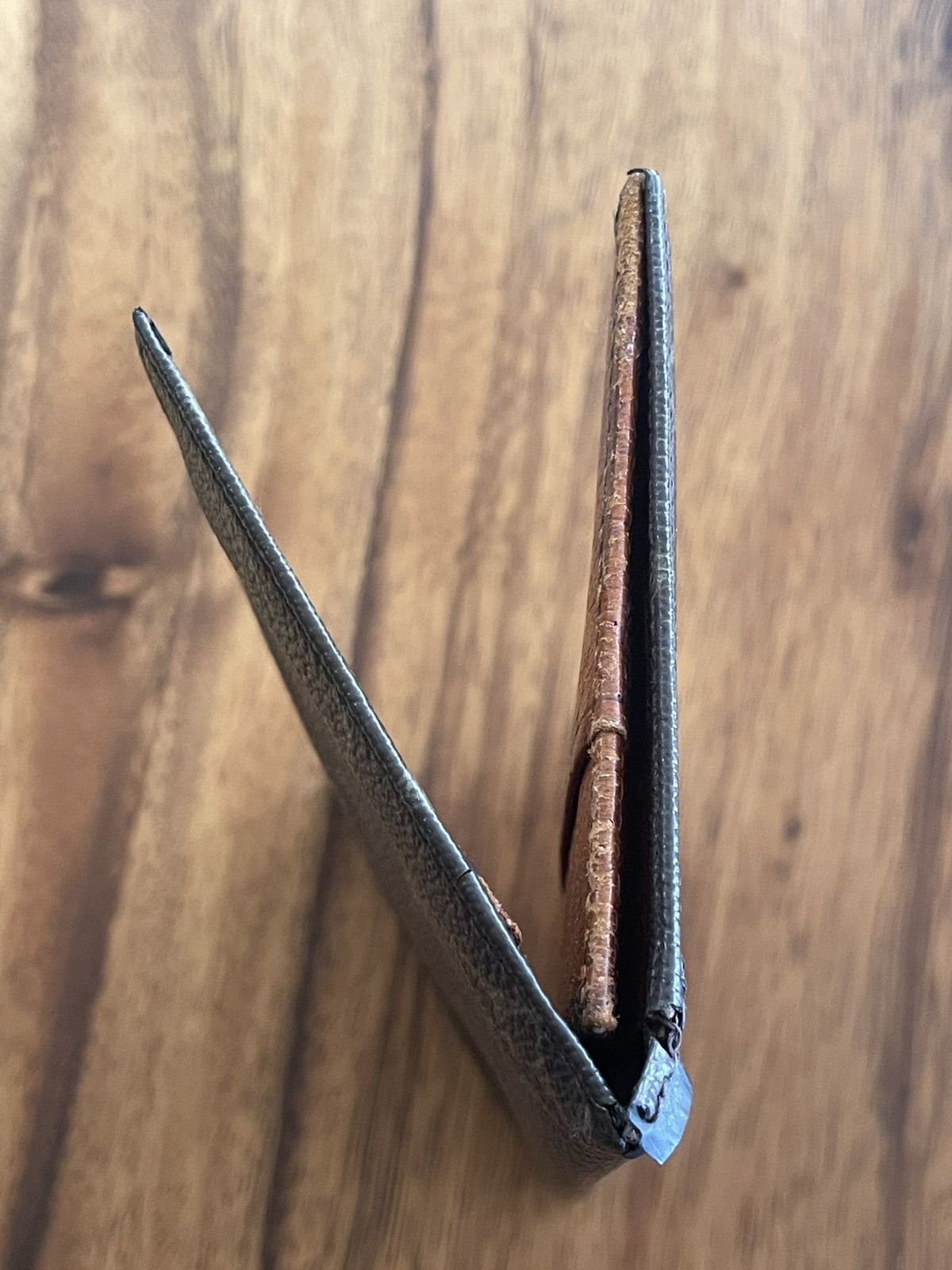 Louis Vuitton Louis Vuitton Wallet Size ONE SIZE - 4 Thumbnail