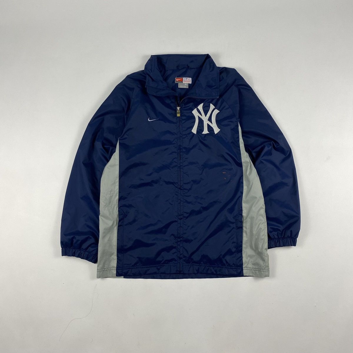 yankees nike windbreaker