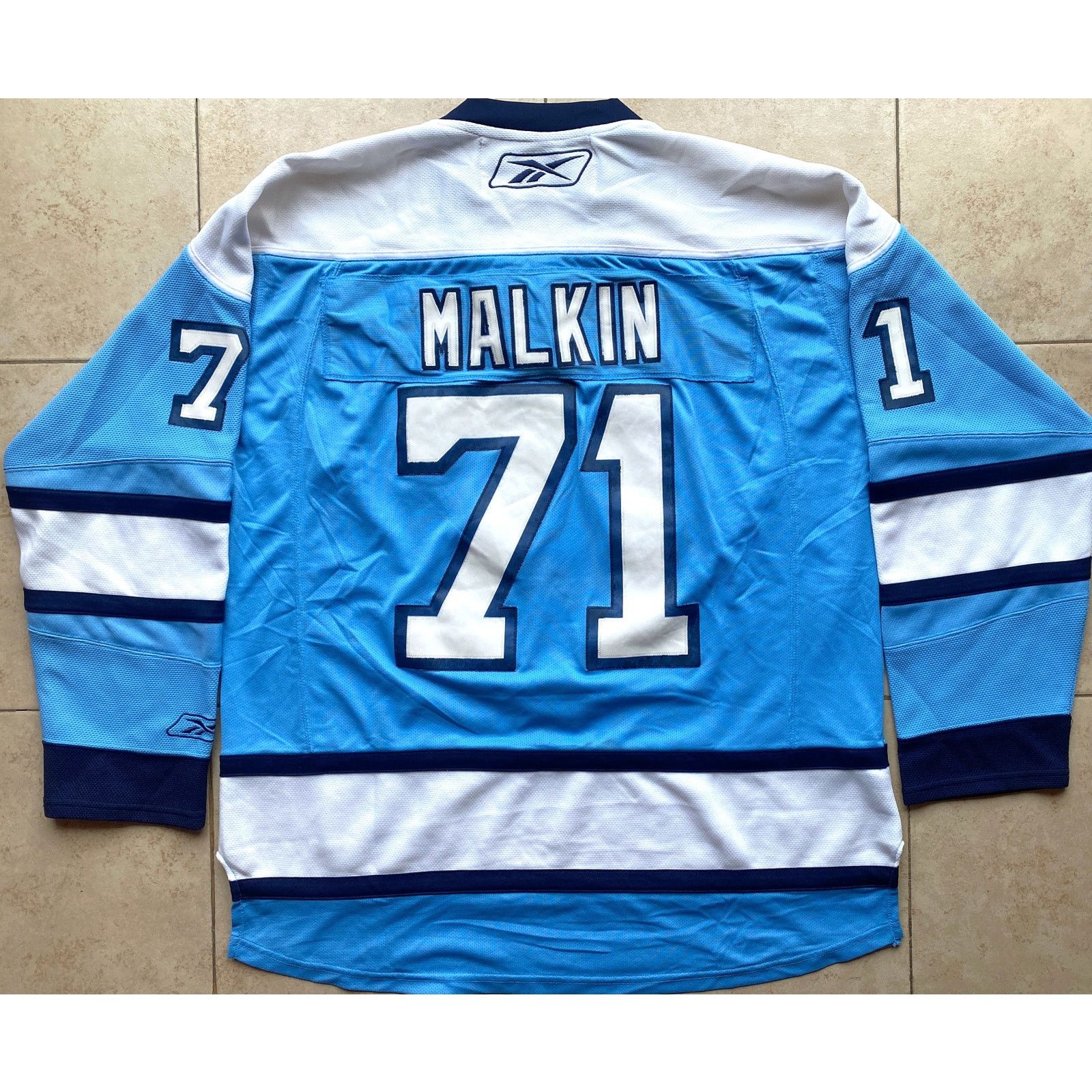 NHL × Reebok MALKIN Pittsburgh Penguins 2008 RBK jersey XL blue NHL vtg Size US XL / EU 56 / 4 - 6 Thumbnail