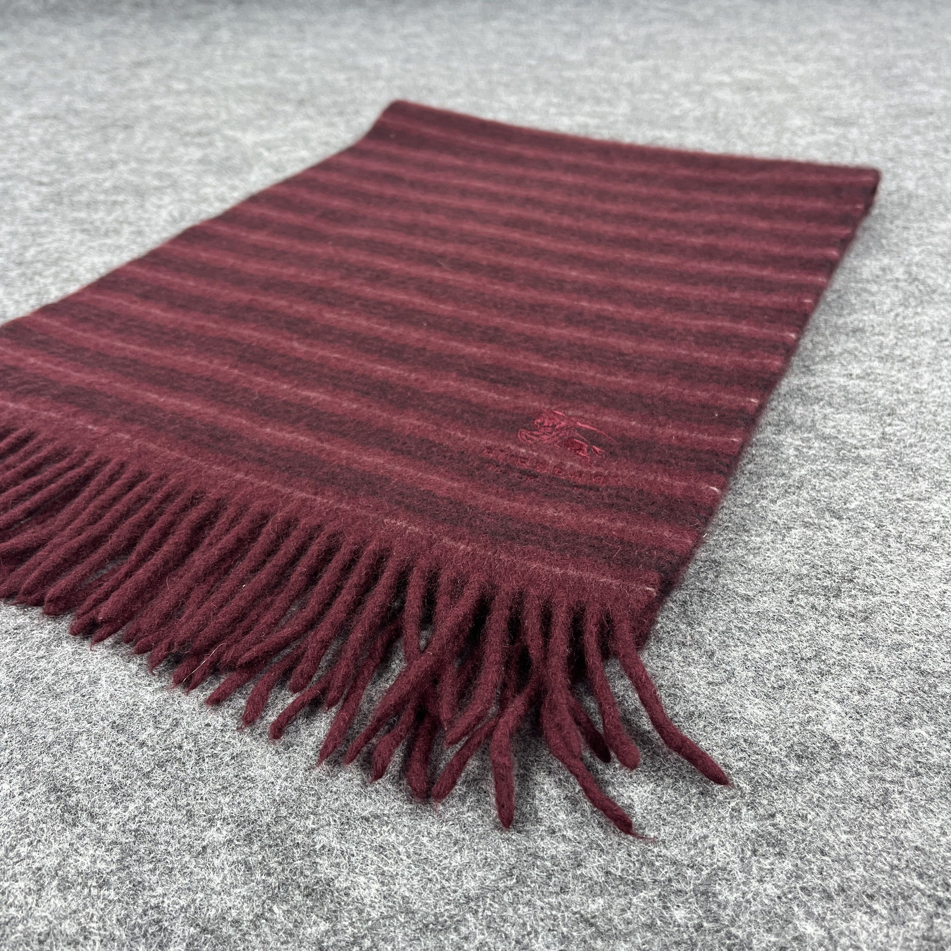 Burberry Burberry Scarf / Muffler / Neckwear T1033 Size ONE SIZE - 12 Thumbnail