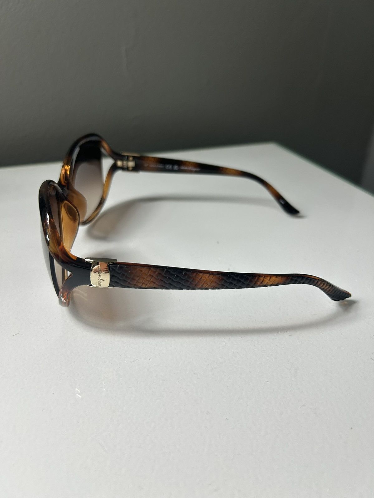 Salvatore Ferragamo Salvatore Ferragamo SF770SA Havana Brown Tortoise Sunglasses Size ONE SIZE - 10 Thumbnail