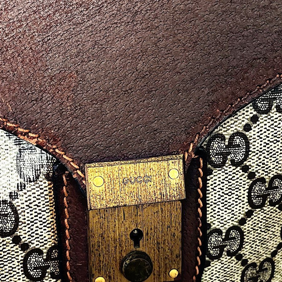 Gucci Authentic Vintage Gucci Monogram GG Oversized Travel Bag Size ONE SIZE - 2 Thumbnail