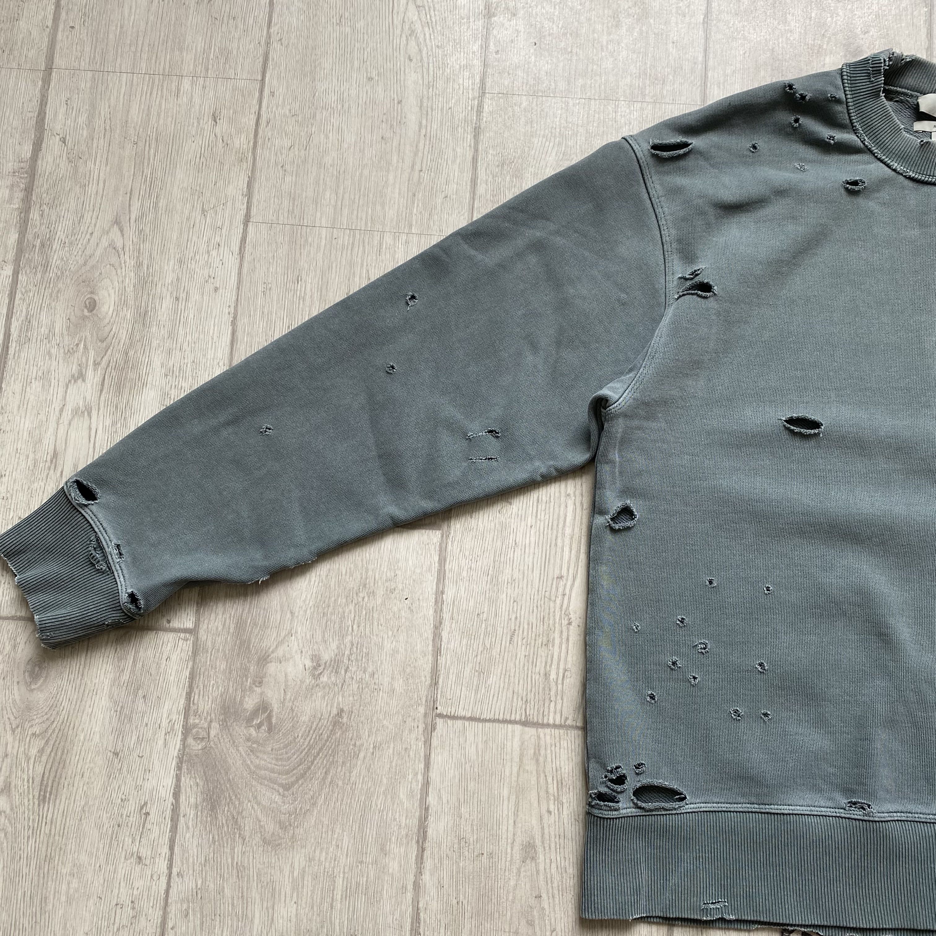 Cos Designer COS Heavy Boxy Sweatshirt Distressed Custom Size US M / EU 48-50 / 2 - 8 Thumbnail