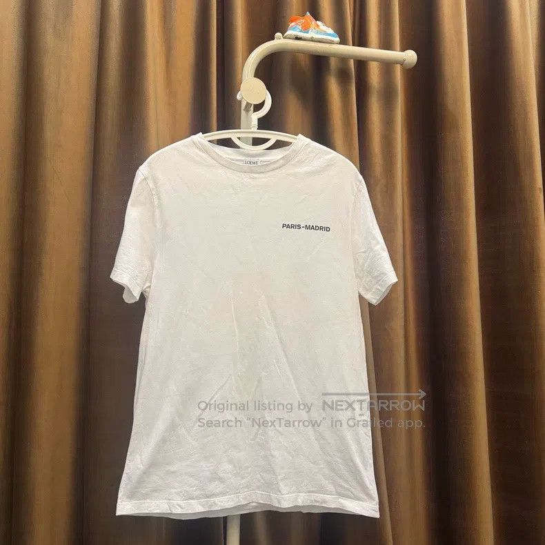 Loewe Loewe White short sleeves behind the snow mountain Size L / US 10 / IT 46 - 1 Thumbnail