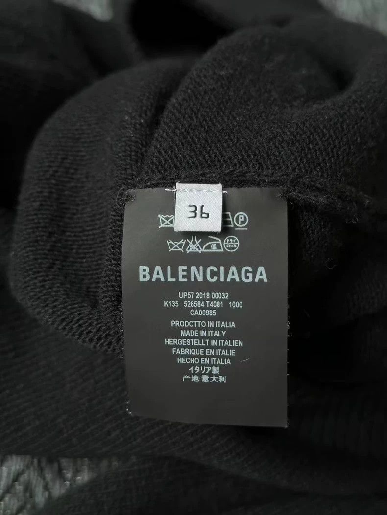 Balenciaga Balenciaga size 36 Turtleneck BB cashmere sweater Size US S / EU 44-46 / 1 - 4 Thumbnail