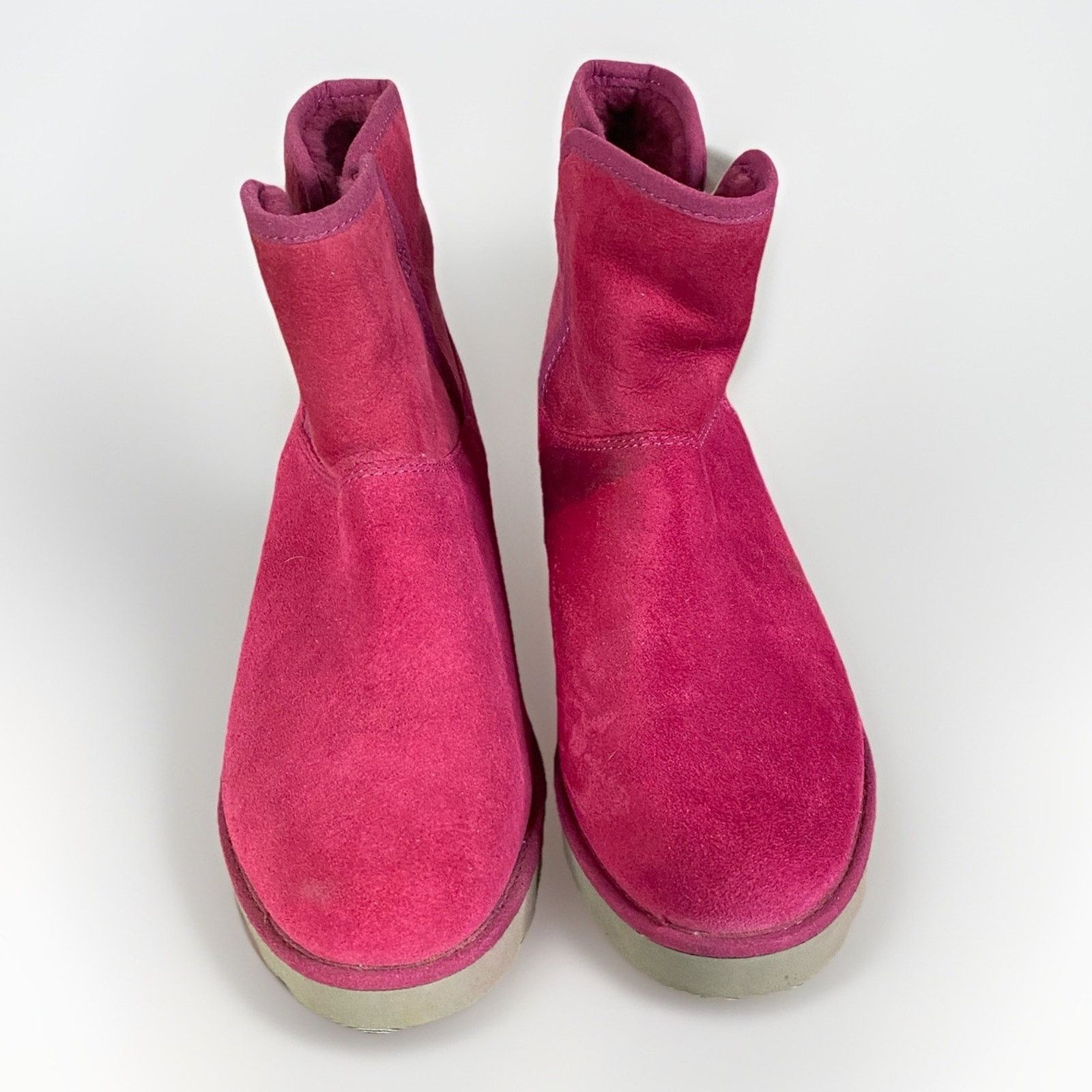 Ugg UGG Kristin Suede Shearling 1012497 WINE Wedge Boot Flawed Size US 6 / IT 36 - 2 Thumbnail