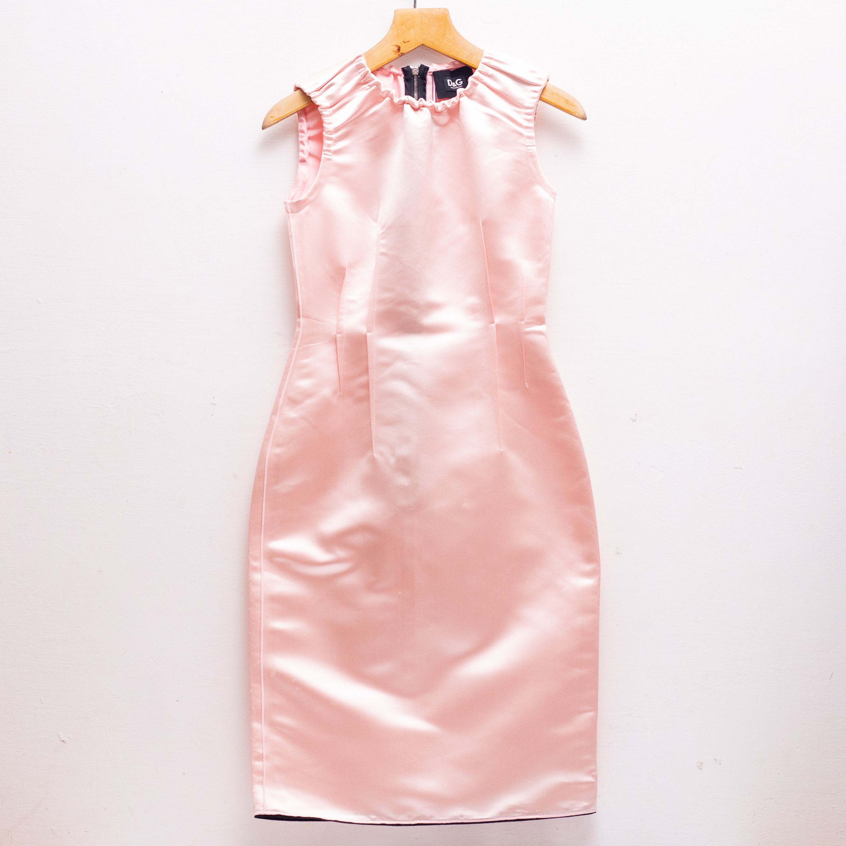 Dolce & Gabbana DOLCE & GABBANA Pink Satin Cocktail Dress Sleeveless Size 38 Size XS / US 0-2 / IT 36-38 - 1 Thumbnail