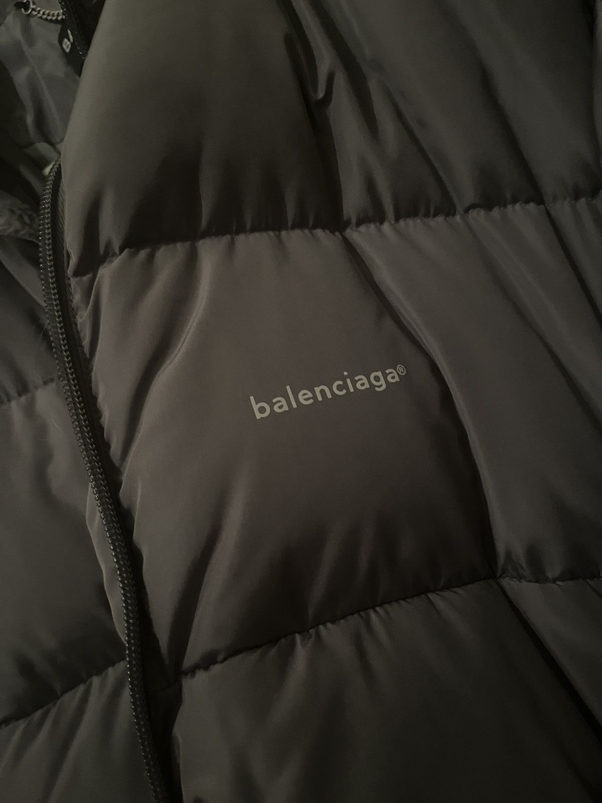 Balenciaga Balenciaga C Shape Puffer Gray Size US M / EU 48-50 / 2 - 2 Thumbnail