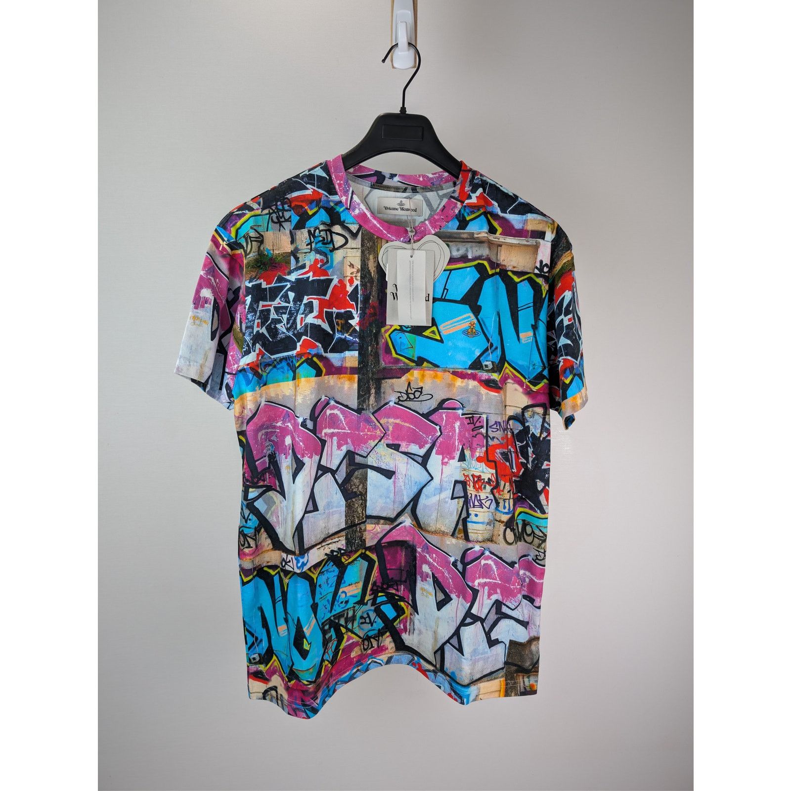 Vivienne Westwood o1rshd1 Classic Graffiti T-Shirt in Multiolor Size US L / EU 52-54 / 3 - 1 Thumbnail