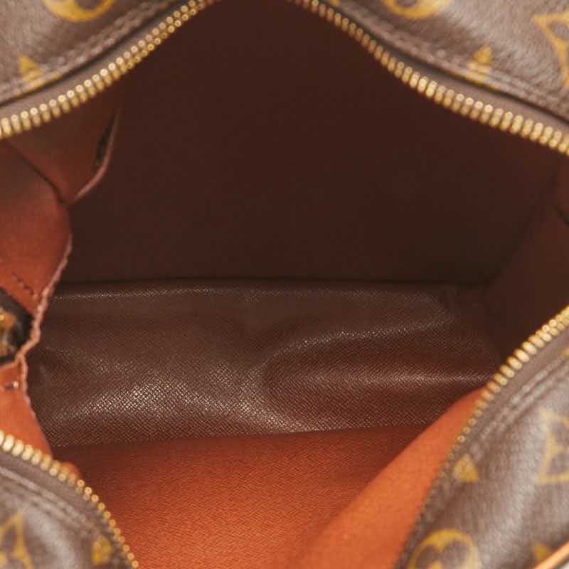 Louis Vuitton Louis Vuitton Monogram Danube GM Crossbody Bag M45262 Size ONE SIZE - 9 Thumbnail