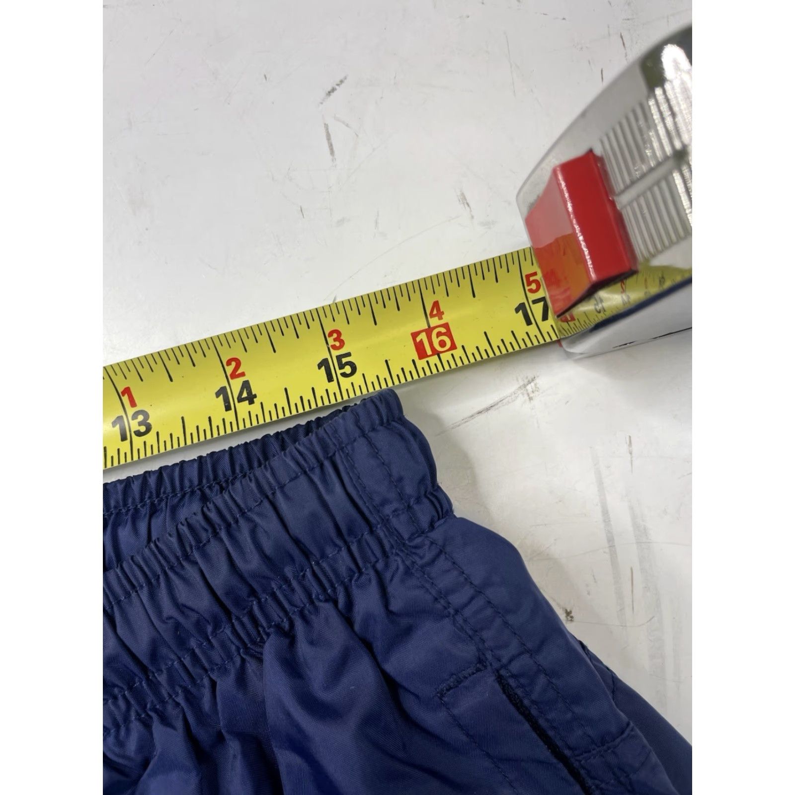 Nike VINTAGE Nike Track Pants Nylon Blue Lined Windbreaker Joggers XL Men’s Size US 36 / EU 52 - 5 Thumbnail