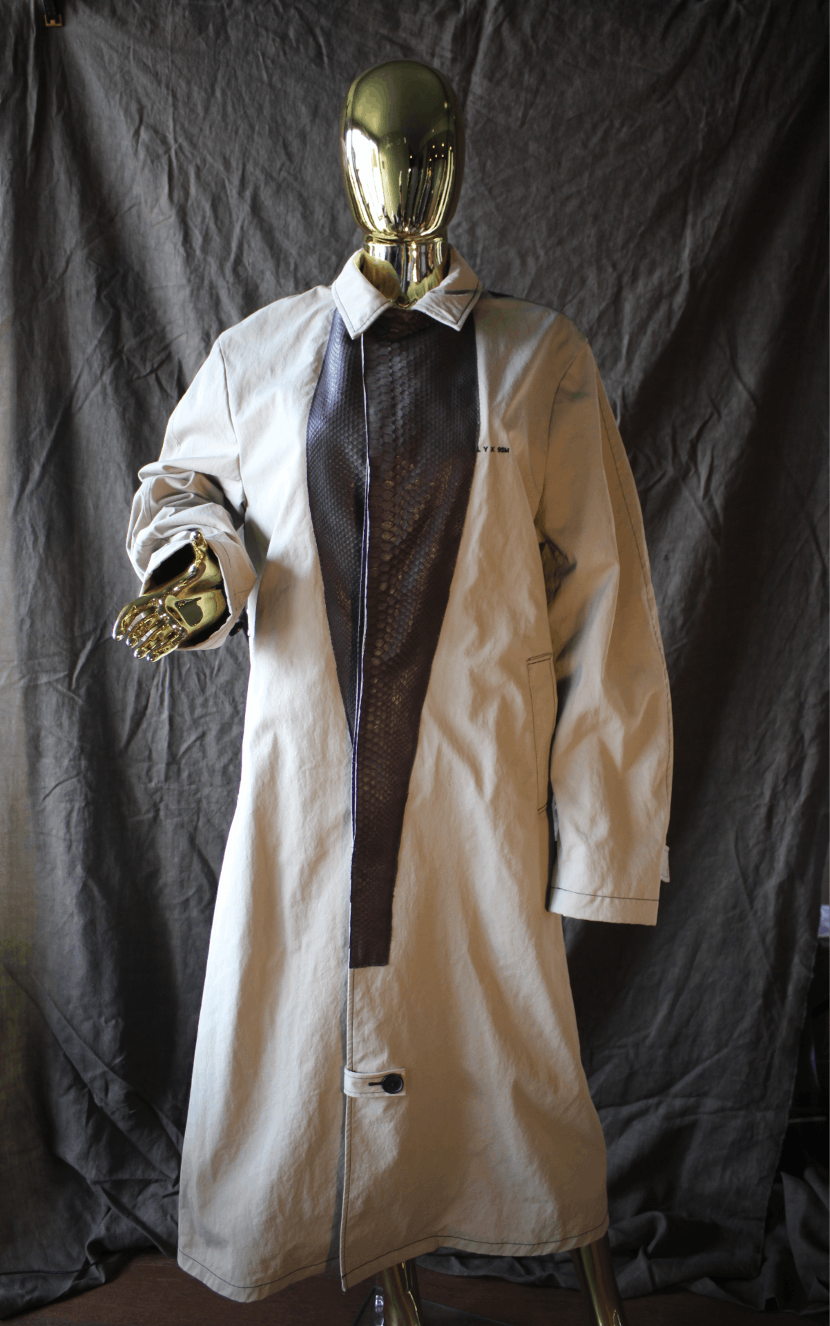 Other Custom-made Beige coat with real snake skin addition Size US L / EU 52-54 / 3 - 4 Thumbnail