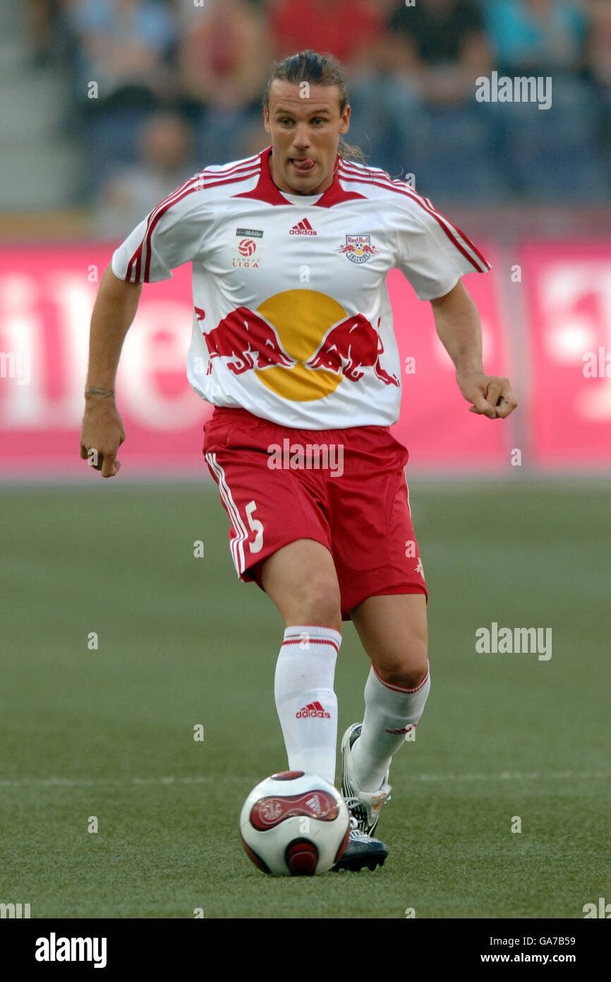 Adidas × Vintage #5 Red Bull Salzburg Home 2005 2006 Football Soccer Jersey L Size US L / EU 52-54 / 3 - 1 Thumbnail