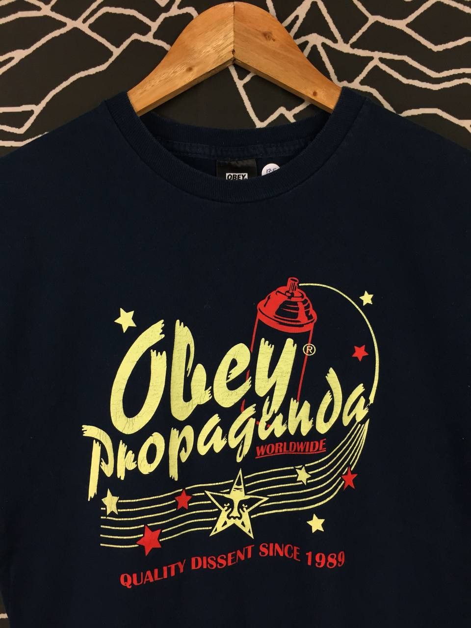 Obey × Shepard Fairey × Vintage Obey Propaganda Worldwide Streetwear Skate Tee Size US S / EU 44-46 / 1 - 3 Thumbnail
