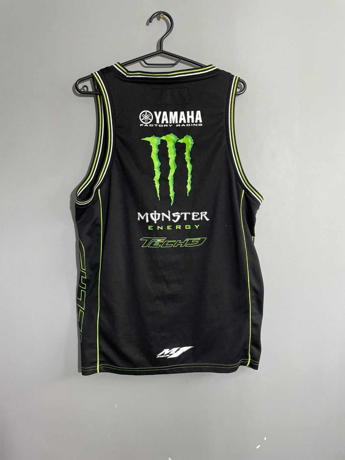 Vintage Vintage Yamaha Tech 3 Minster Energy jersey size L Size US L / EU 52-54 / 3 - 5 Thumbnail