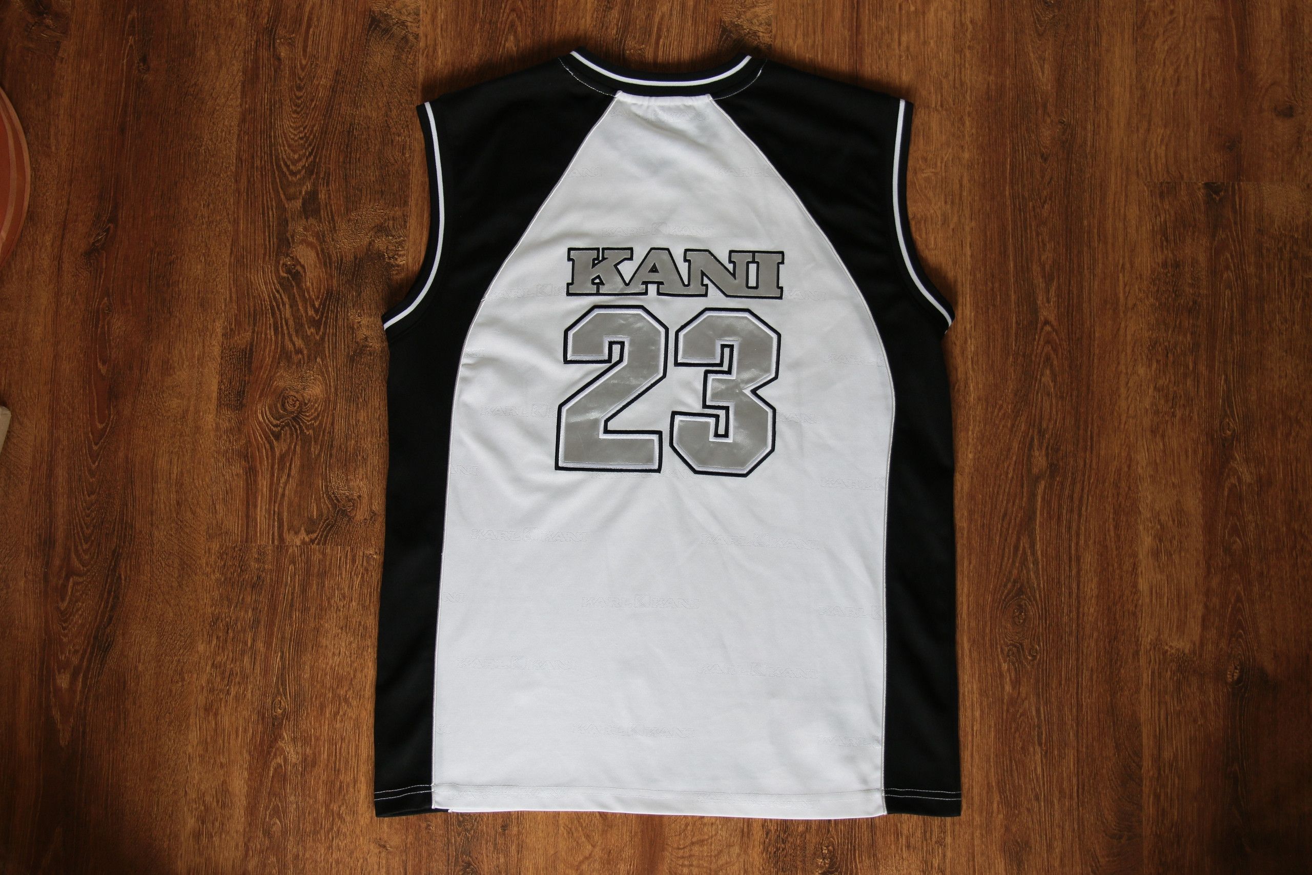 Karl Kani Karl Kani t-shirt, vintage 90s, 1990s hip hop, Y2K, size L Size US L / EU 52-54 / 3 - 3 Thumbnail